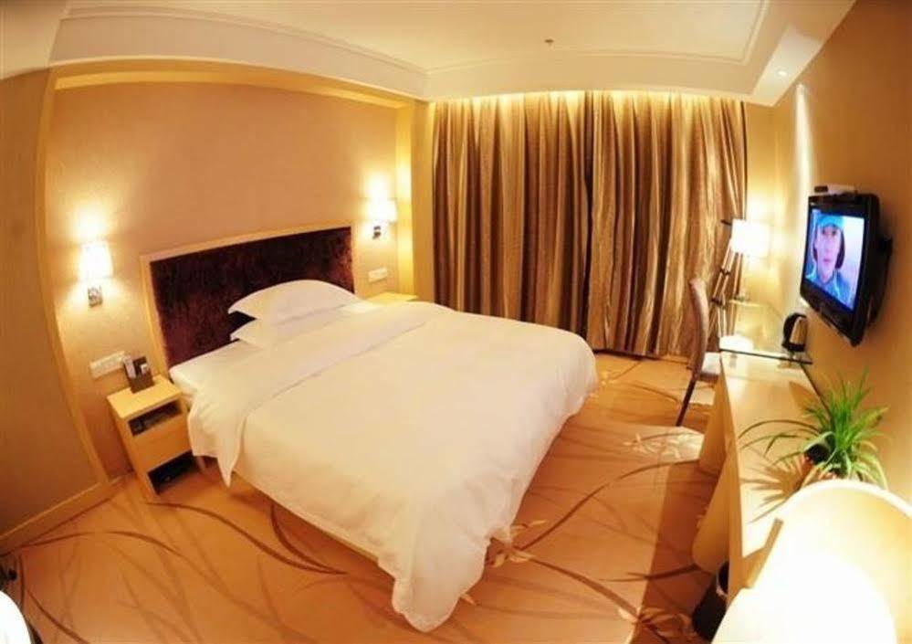 Ronghe Holiday Hotel Shiyan  Eksteriør billede